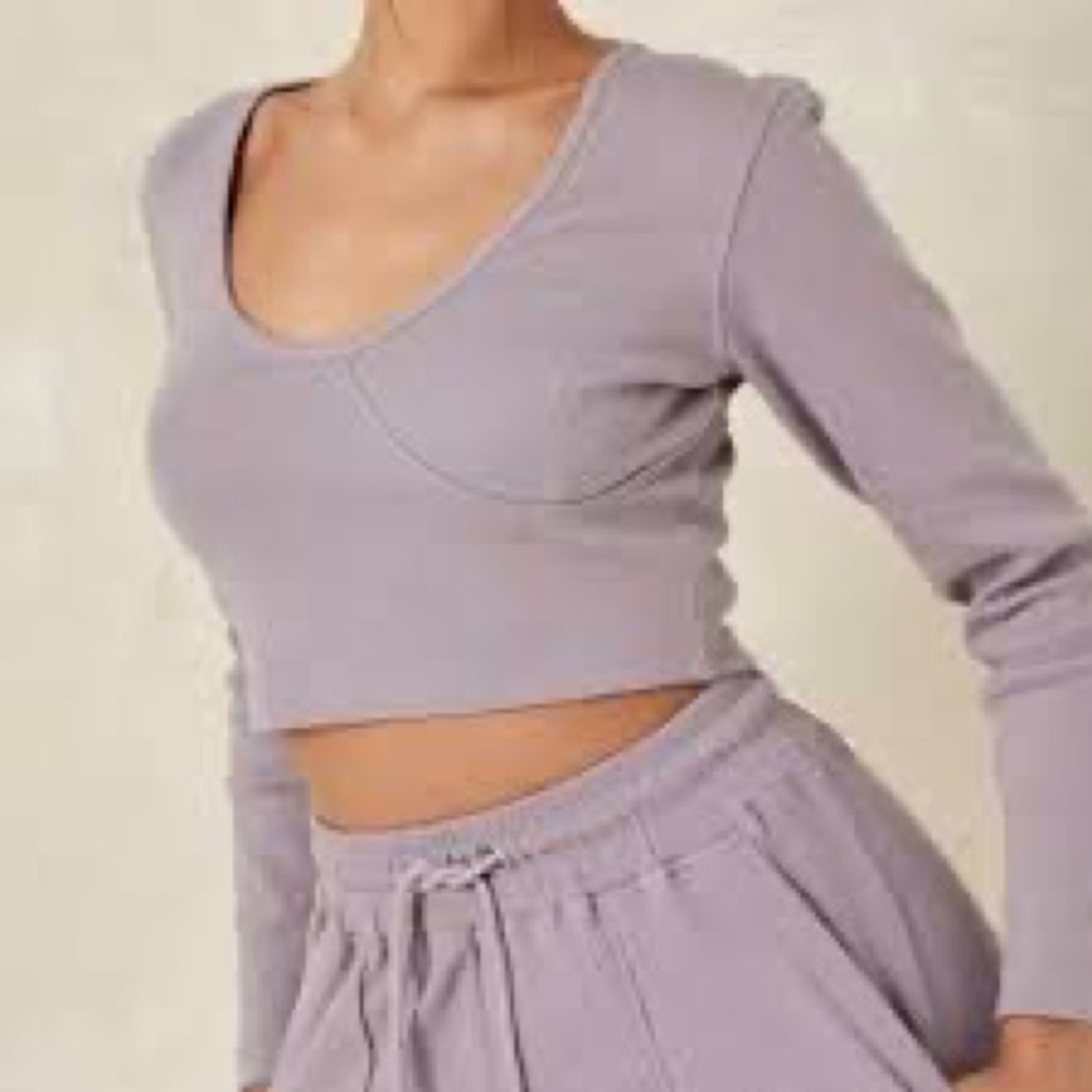 MISSGUIDED | Long-sleeve Ribbed Cropped Top